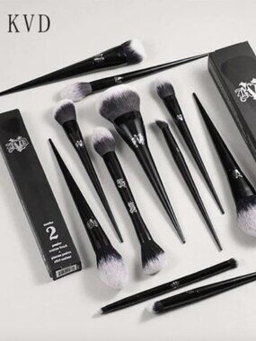 Kat Von D  Makeup Brush Set & Kit Foundation Blush Highlight Concealer NWT